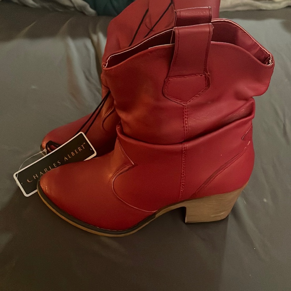 Charles Albert ruched. western style booties with heels